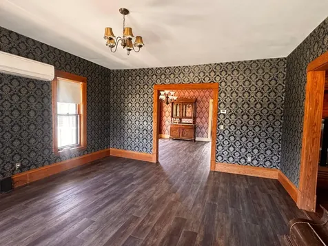712 Burke Avenue Harvey ND 58341