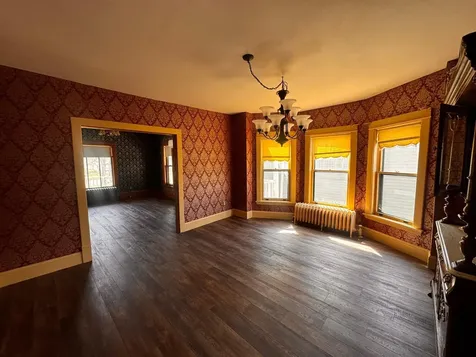 712 Burke Avenue Harvey ND 58341