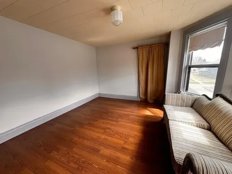 712 Burke Avenue Harvey ND 58341