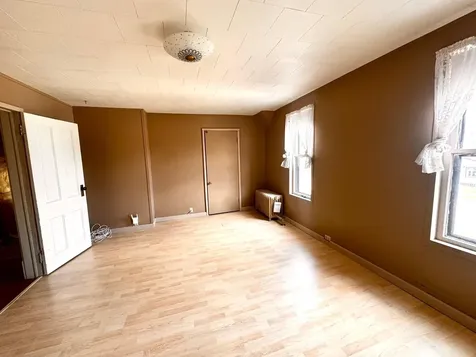 712 Burke Avenue Harvey ND 58341