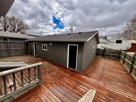 712 Burke Avenue Harvey ND 58341