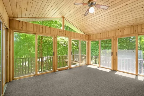 400 Cimarron Circle Chanhassen MN 55317