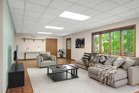 400 Cimarron Circle Chanhassen MN 55317