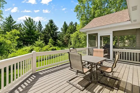 15 Hawthorne Court North Oaks MN 55127