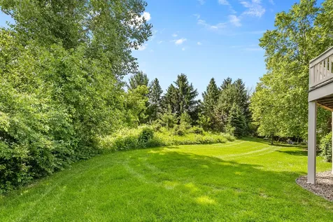 15 Hawthorne Court North Oaks MN 55127