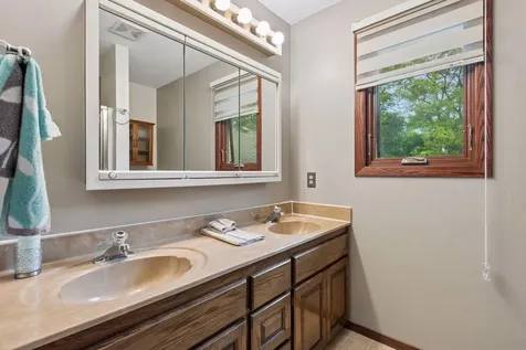 6966 Inskip Avenue S Cottage Grove MN 55016