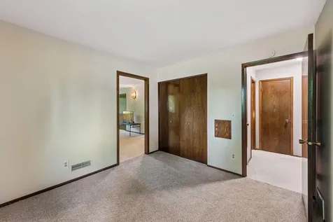 6966 Inskip Avenue S Cottage Grove MN 55016