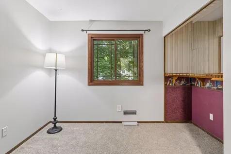6966 Inskip Avenue S Cottage Grove MN 55016