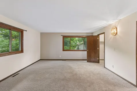 6966 Inskip Avenue S Cottage Grove MN 55016