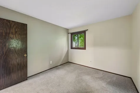 6966 Inskip Avenue S Cottage Grove MN 55016
