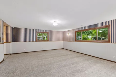 6966 Inskip Avenue S Cottage Grove MN 55016