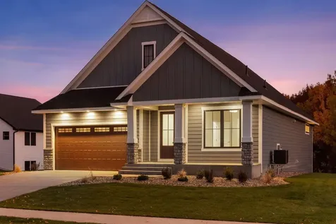1907 Brookeview Court Carver MN 55315