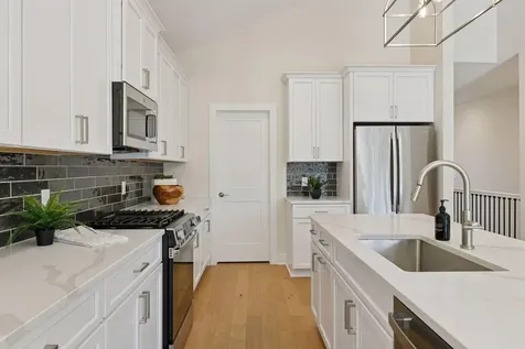 1907 Brookeview Court Carver MN 55315