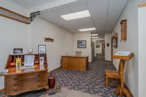 115 S Broadway Crookston MN 56716