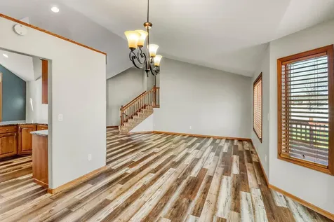3319 45th Avenue S Fargo ND 58104