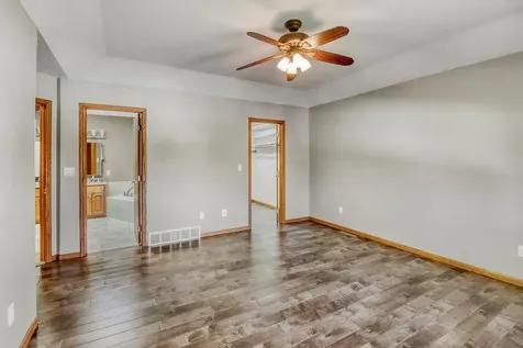 3319 45th Avenue S Fargo ND 58104