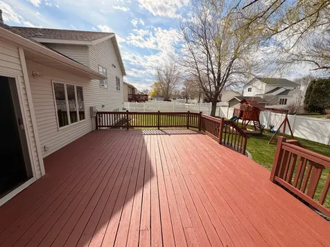 3319 45th Avenue S Fargo ND 58104