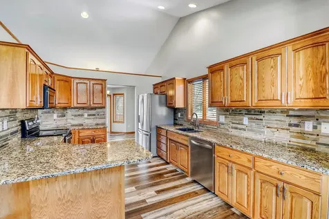 3319 45th Avenue S Fargo ND 58104