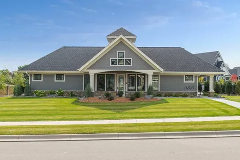 16395 56th Avenue N Plymouth MN 55446
