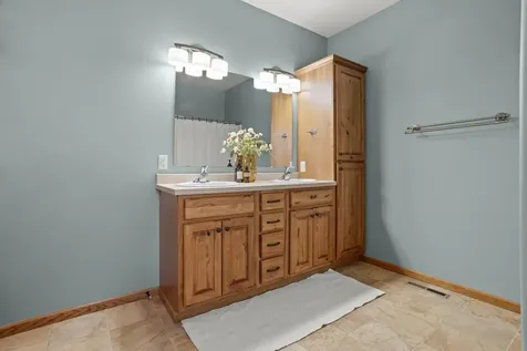 1206 6th Avenue NE Dilworth MN 56529