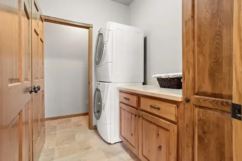 1206 6th Avenue NE Dilworth MN 56529