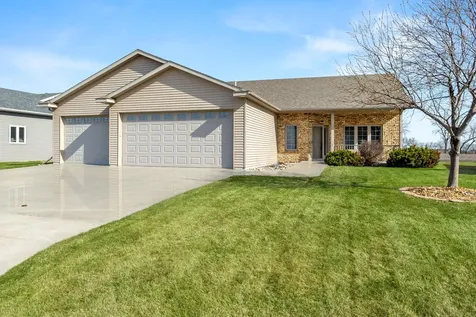 1206 6th Avenue NE Dilworth MN 56529
