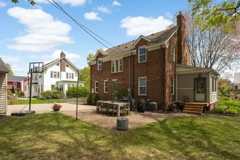 5042 3rd Avenue S Minneapolis MN 55419