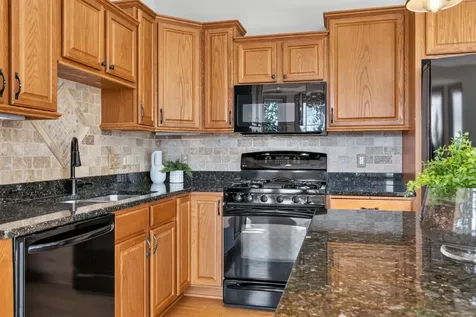 14401 Enclave Court NW Prior Lake MN 55372