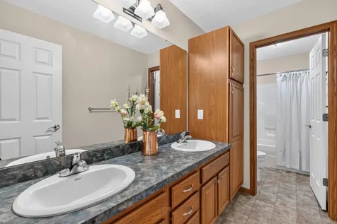 14401 Enclave Court NW Prior Lake MN 55372