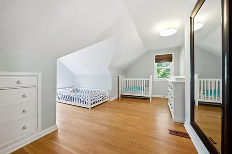 133 Park Lane Hopkins MN 55343