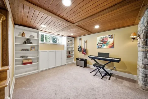 133 Park Lane Hopkins MN 55343