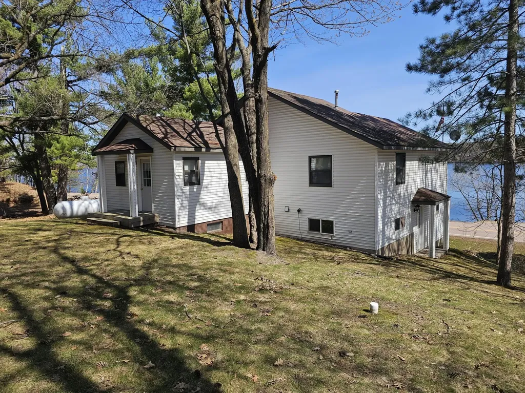25813 County Road 133 Deerwood MN 56444