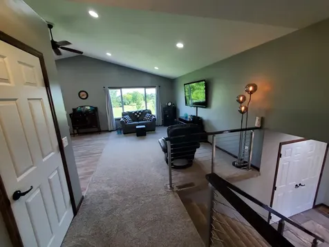 822 Deer Path Montgomery MN 56069