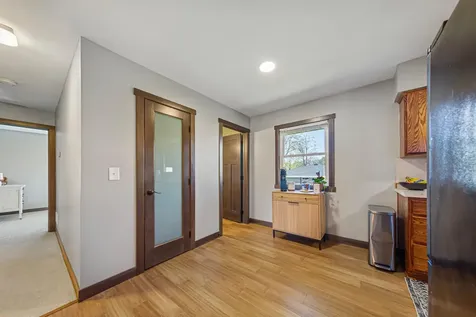 818 Lincoln Avenue Gaylord MN 55334