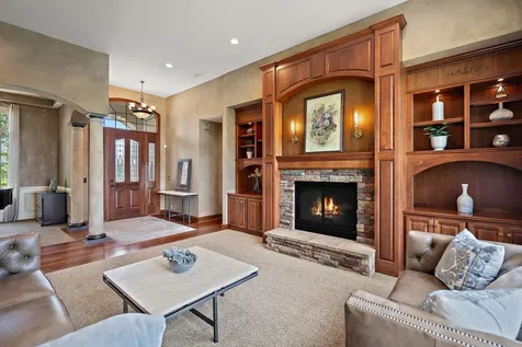 6260 Broadview Drive Prior Lake MN 55372