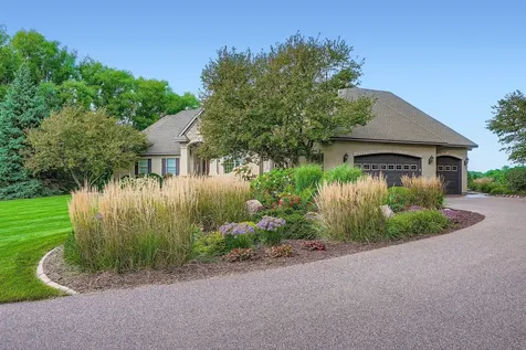 6260 Broadview Drive Prior Lake MN 55372