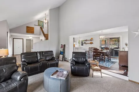 5535 Ridgewood Cove Minnetrista MN 55364