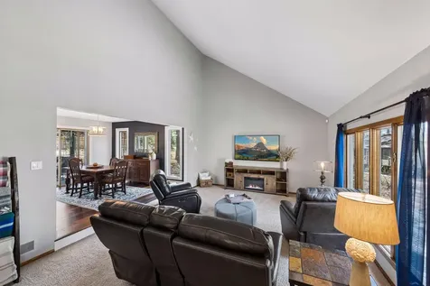 5535 Ridgewood Cove Minnetrista MN 55364