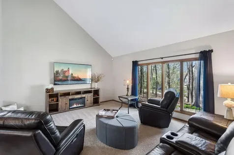 5535 Ridgewood Cove Minnetrista MN 55364