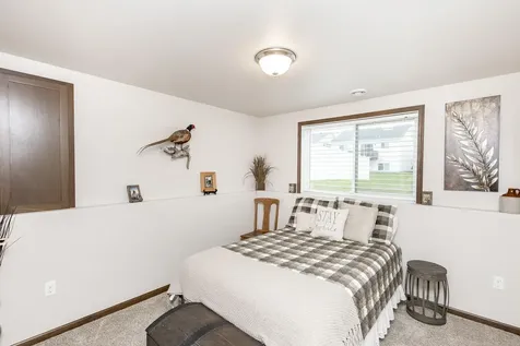 5578 59th Street S Fargo ND 58104