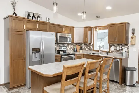 5578 59th Street S Fargo ND 58104