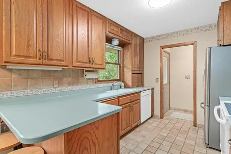 8081 Carmen Avenue Inver Grove Heights MN 55076