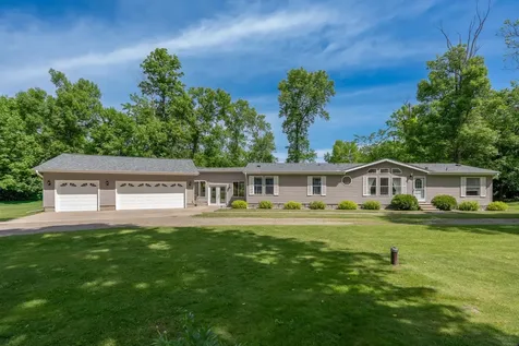 7290 83rd Street NE Monticello MN 55362