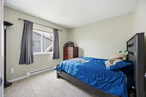 1918 55th Avenue S Fargo ND 58104