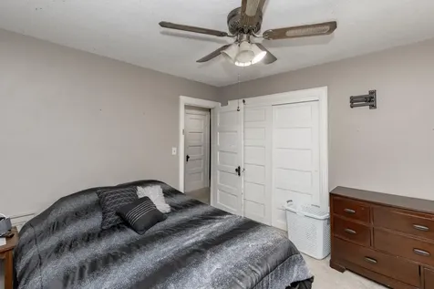 1009 18th Avenue N Moorhead MN 56560