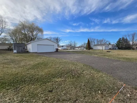 405 Rosabelle Court Grasston MN 55030