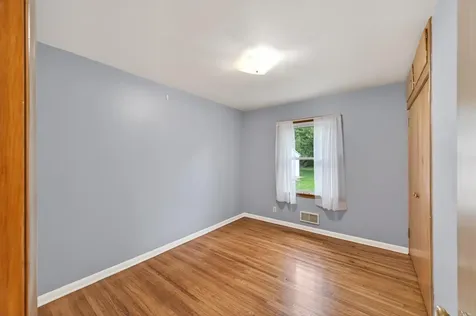 1283 Burke Avenue E Maplewood MN 55109