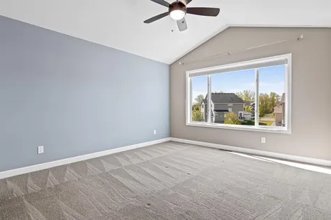 17975 Evening Lane Lakeville MN 55044