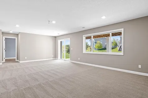 17975 Evening Lane Lakeville MN 55044