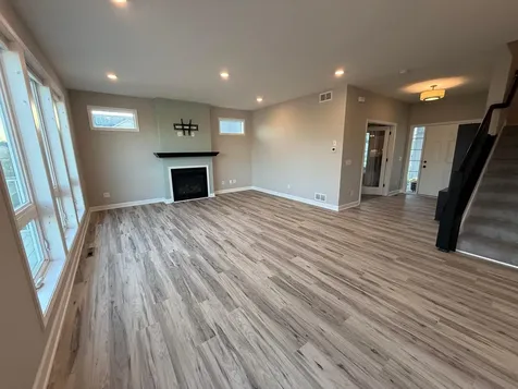 17975 Evening Lane Lakeville MN 55044